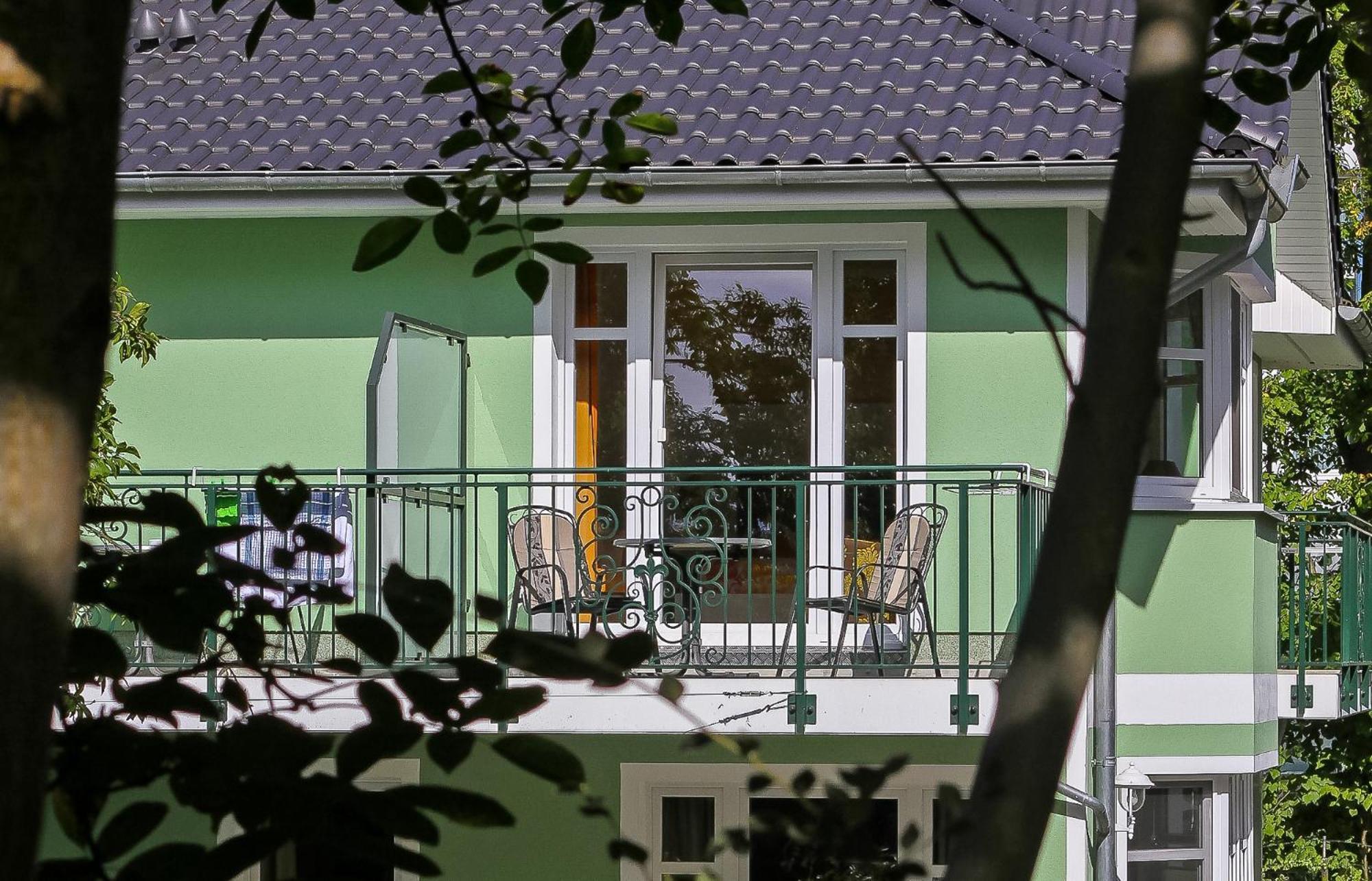 Hotel Garni Inselparadies Zingst Extérieur photo