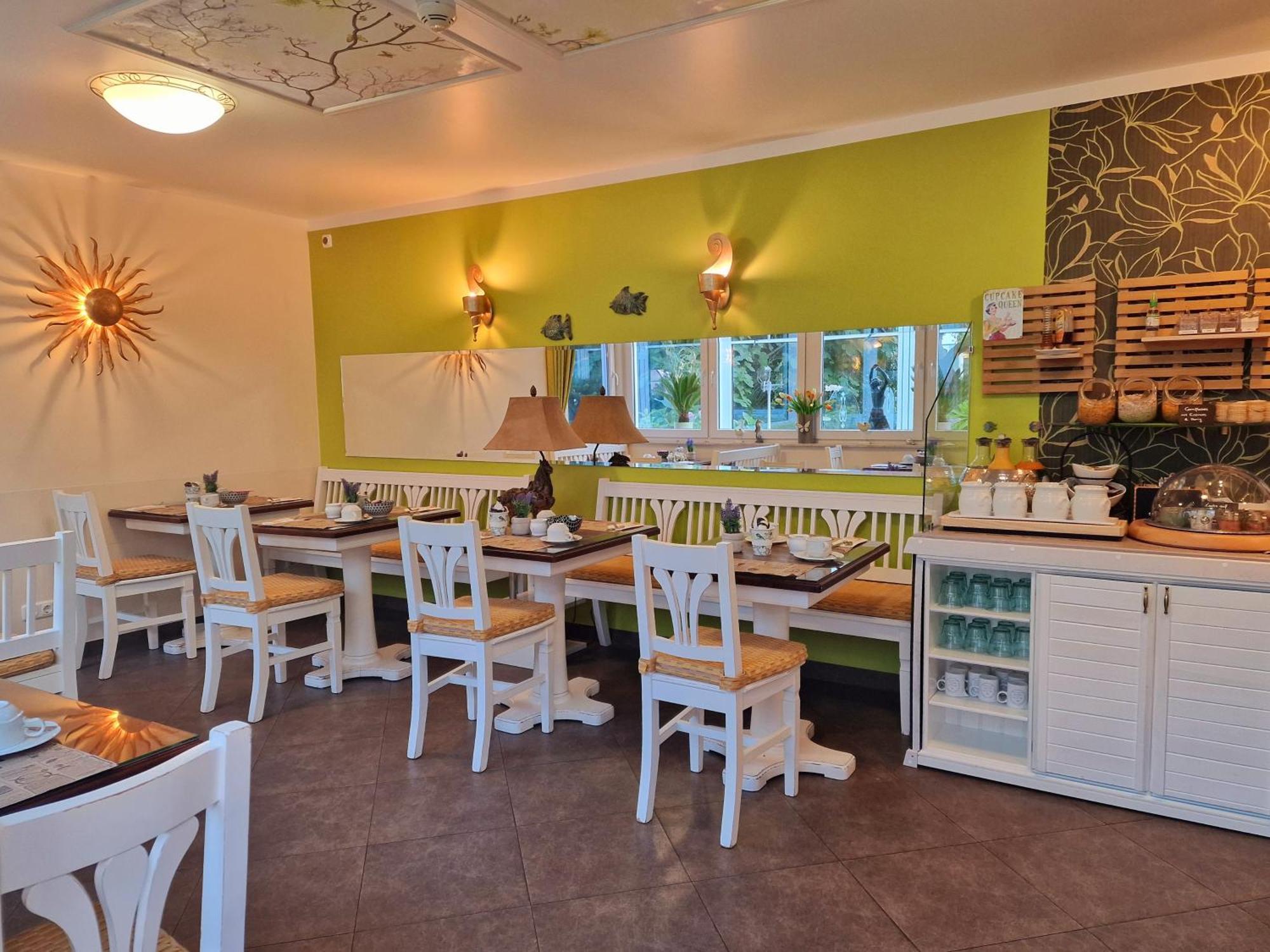 Hotel Garni Inselparadies Zingst Extérieur photo