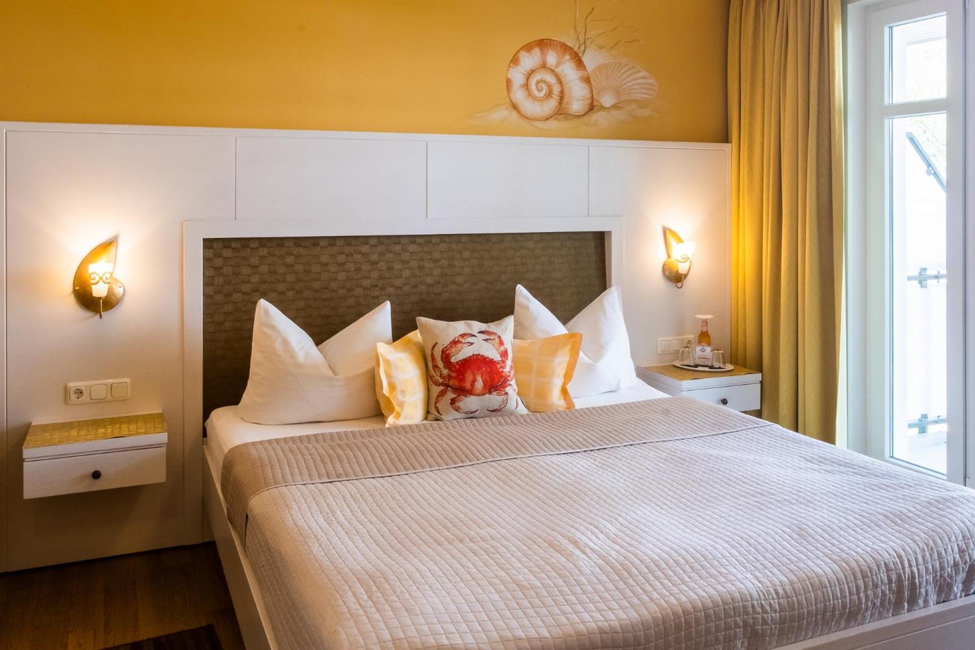 Hotel Garni Inselparadies Zingst Extérieur photo